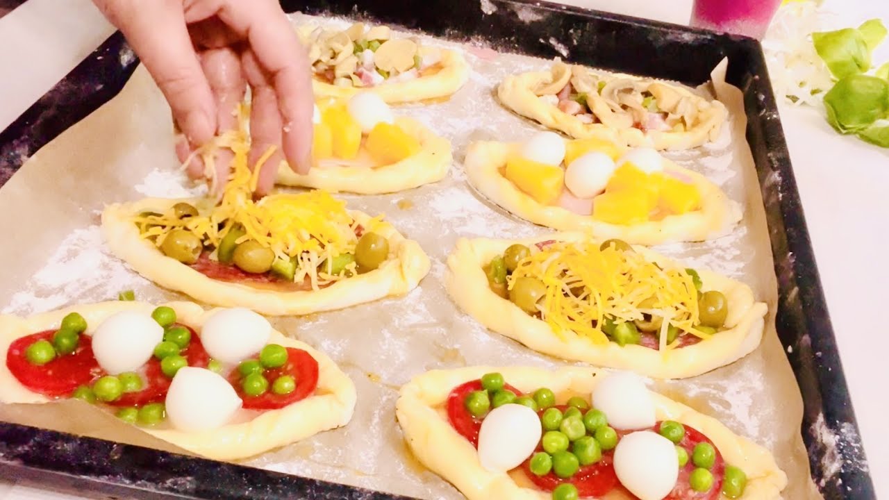 Mini Pizza aus Pizzateig , Super einfach und schnell!