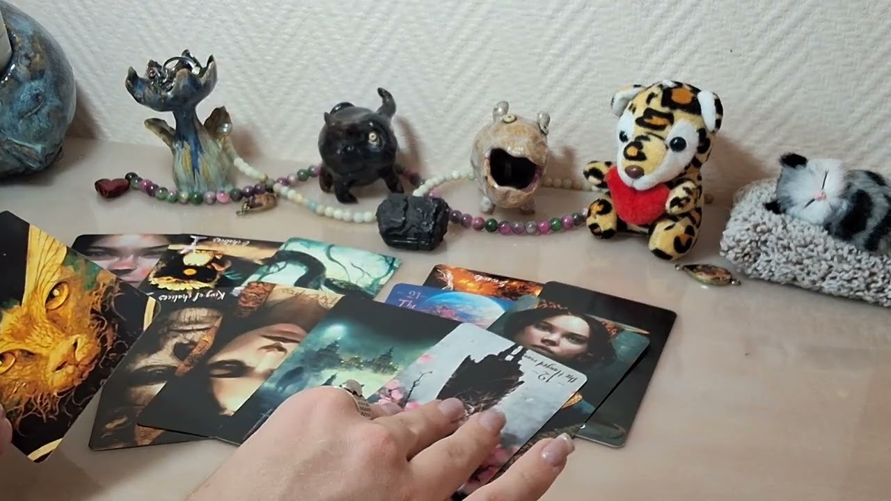 4 Короля 🫂 💙🧡 Анализ его отношения к Вам 🙏 Чувства мысли действия 💯🗨 Таро расклад