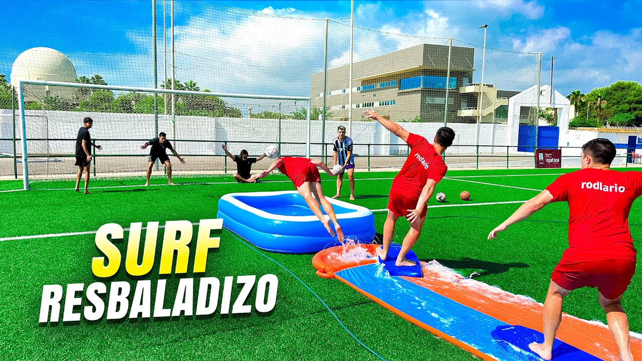 💧 REMATES RESBALADIZOS en PISCINA! 😂 SLIP 'N SLIDE CHALLENGE ⚽ ¡Retos de Fútbol!