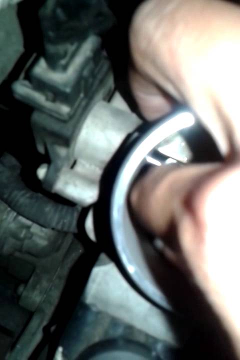Kia spectra - service inside body throttle
