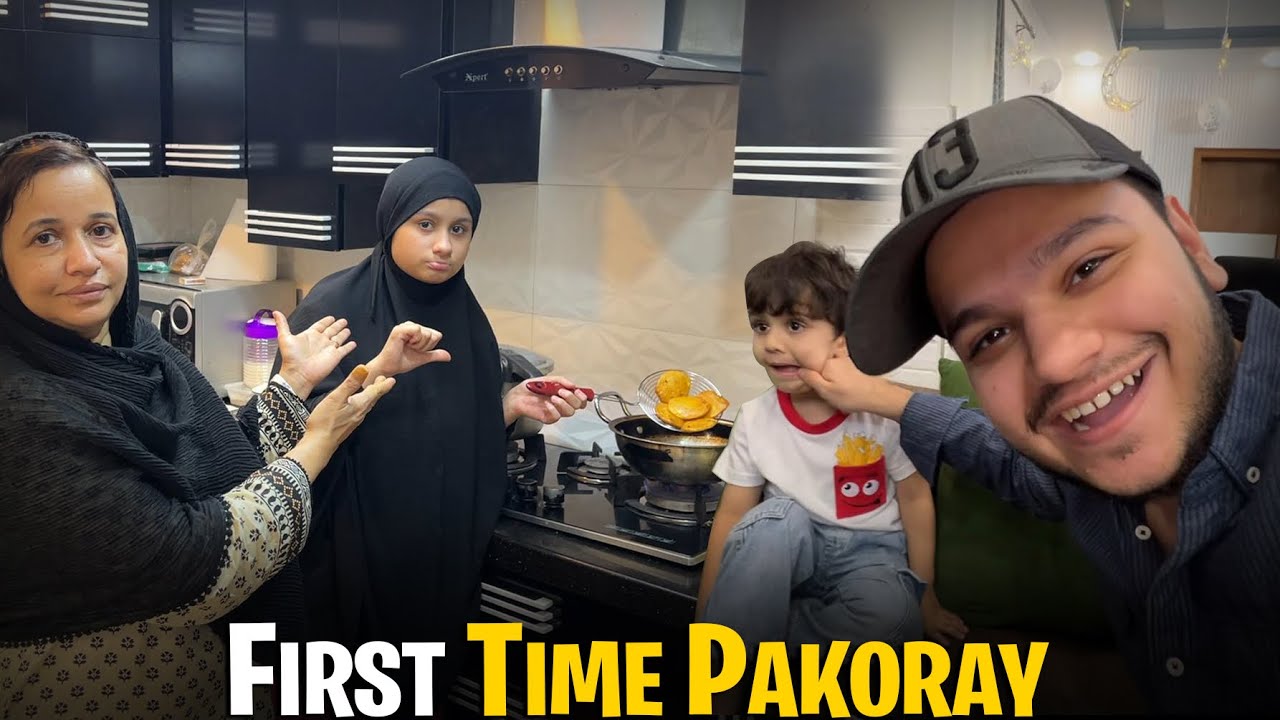 Mama ne aj iftari mein fariha se pakoray banwai😂| Basil ne aj hamare sath roza khola😍