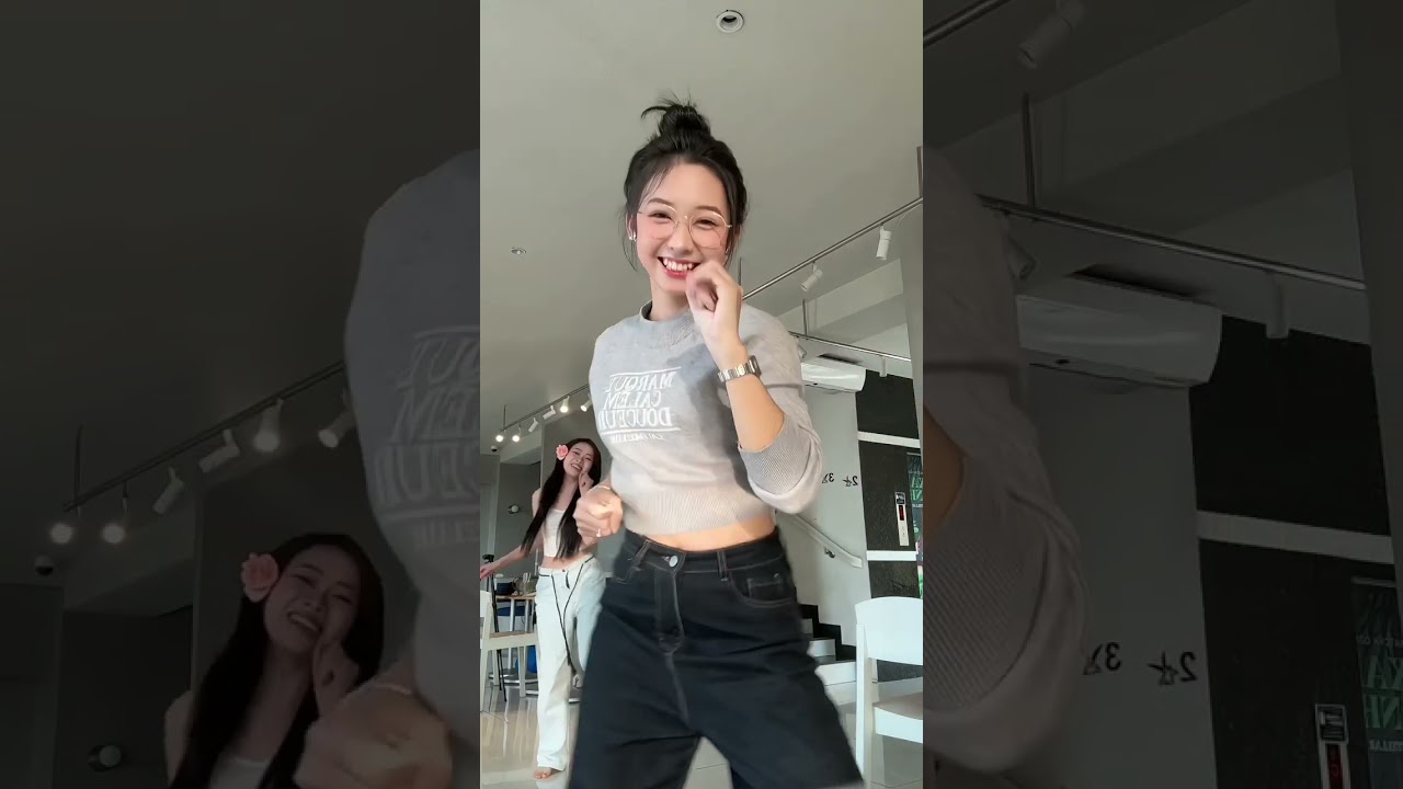 Nhảy cho tới khi n&agrave;o hết flop th&igrave; th&ocirc;i #tiktokremix #dance #nhactreremix
