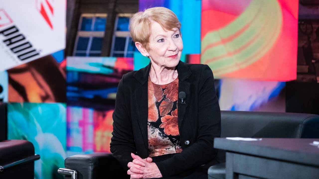 1. Daniela Kol&aacute;řov&aacute; (1. 3. 2022, Malostransk&aacute; beseda) - 7 p&aacute;dů HD