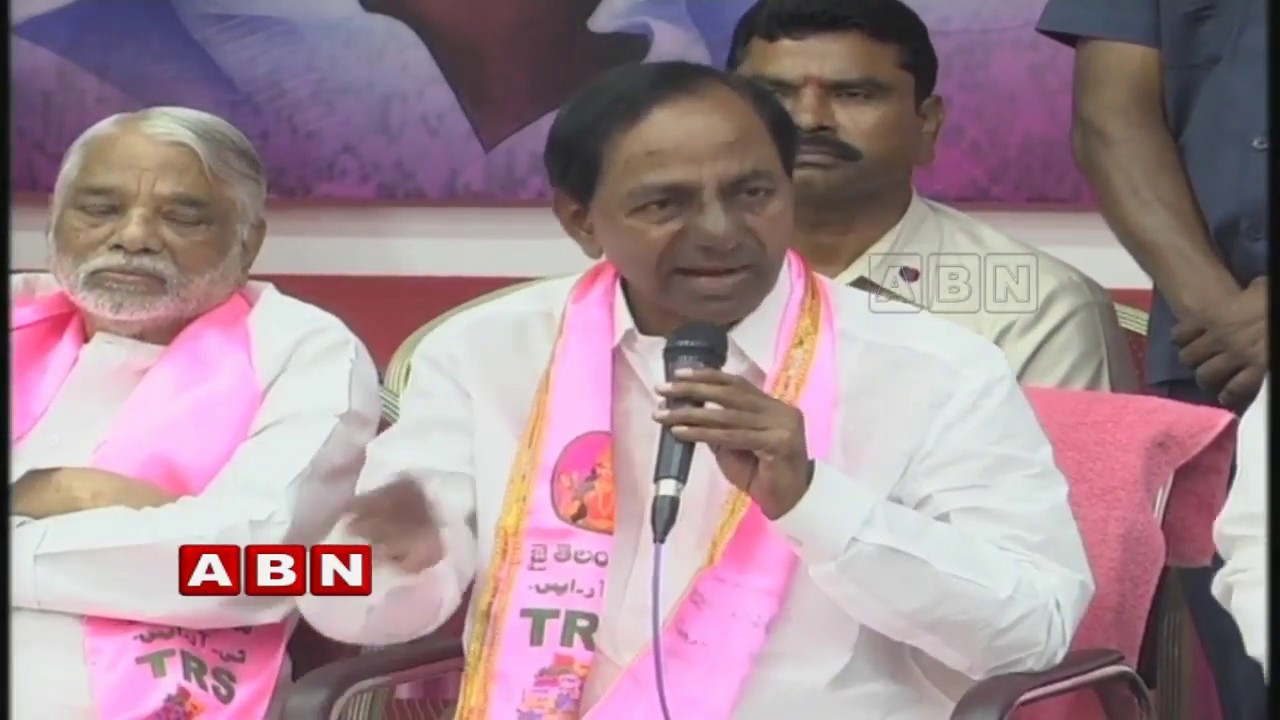 KCR playing Telangana State sentiment again for Elections | KCR Strategies | Weekend Comment by RK