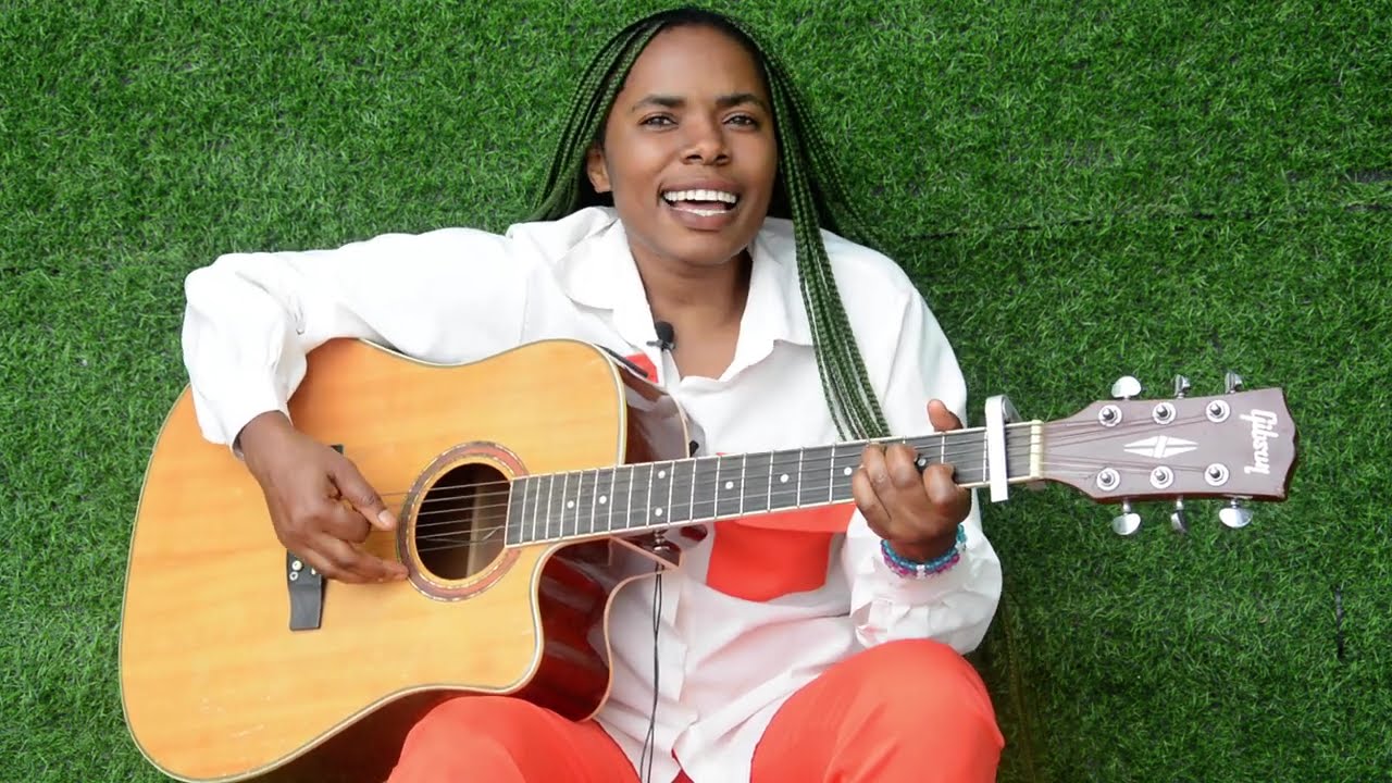 Umwari ukwiye ntiyiyandarika cover by console 