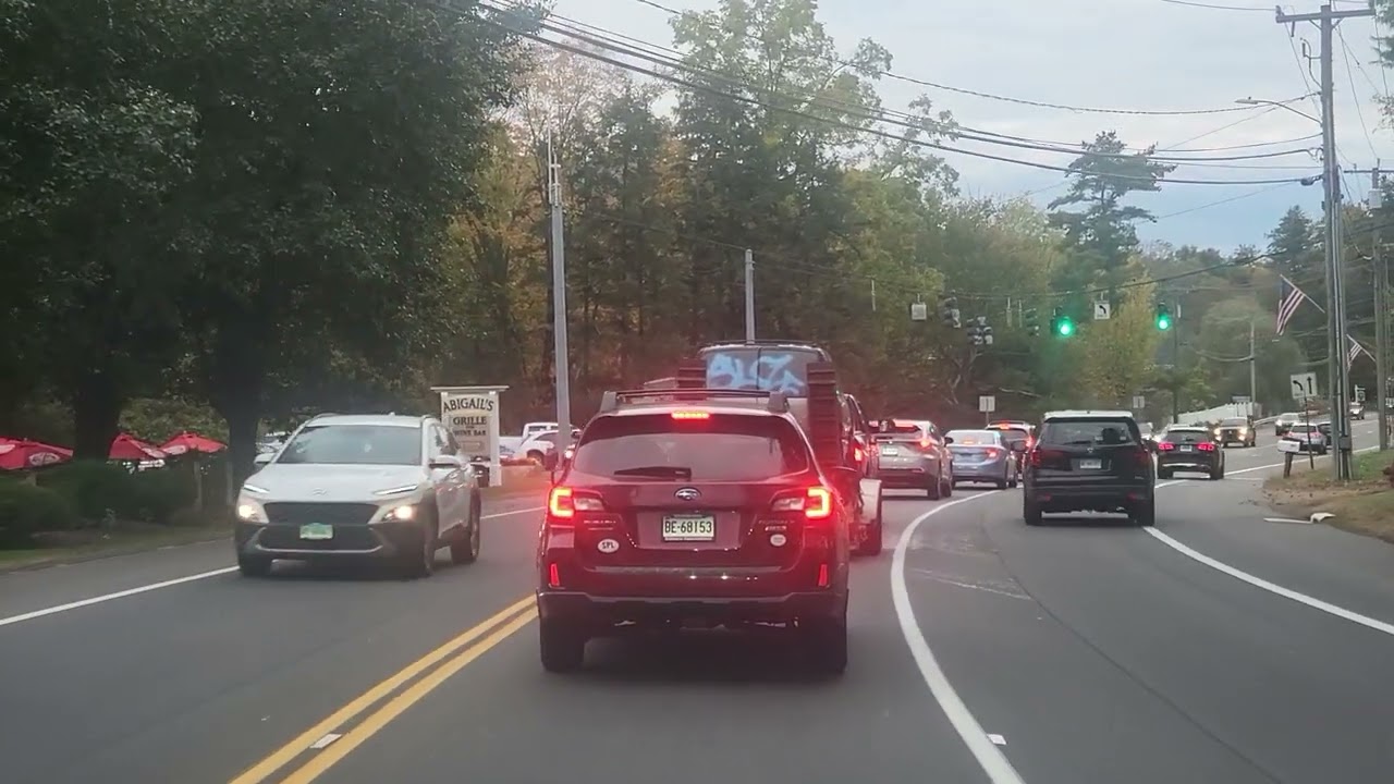 Driving from Simsbury Connecticut to Hartford Connecticut
