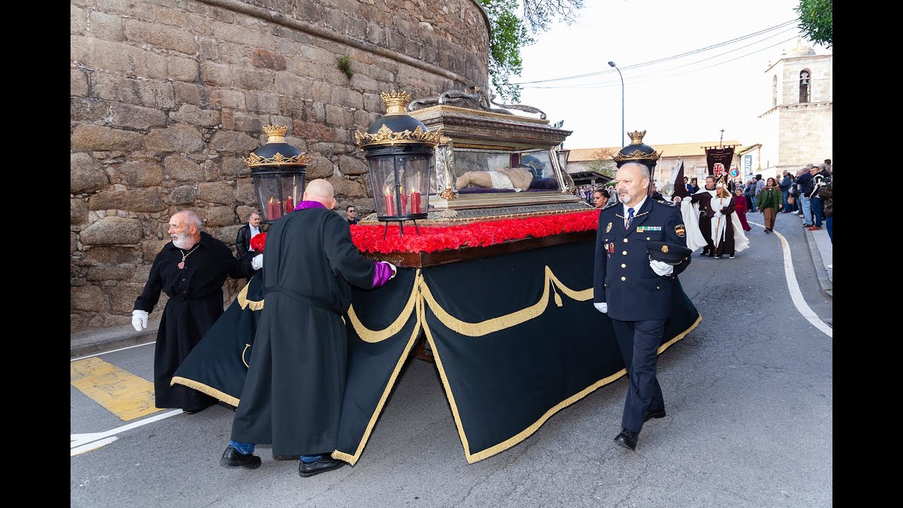PROCESIÓN  DEL SANTO ENTIERRO