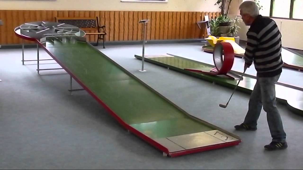 Pistenplan Minigolfhalle Eibenstock