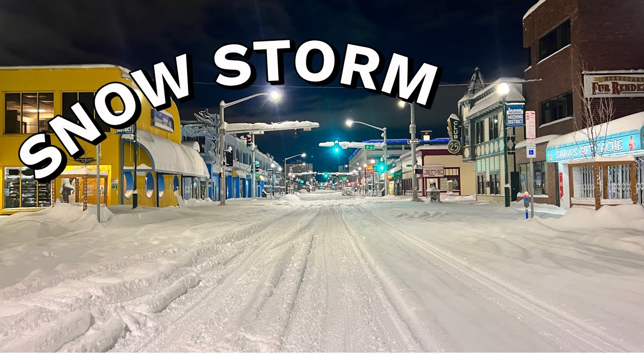SNOW STORM IN ANCHORAGE | LOTS OF STUCK VEHICLES | 12/15/2022