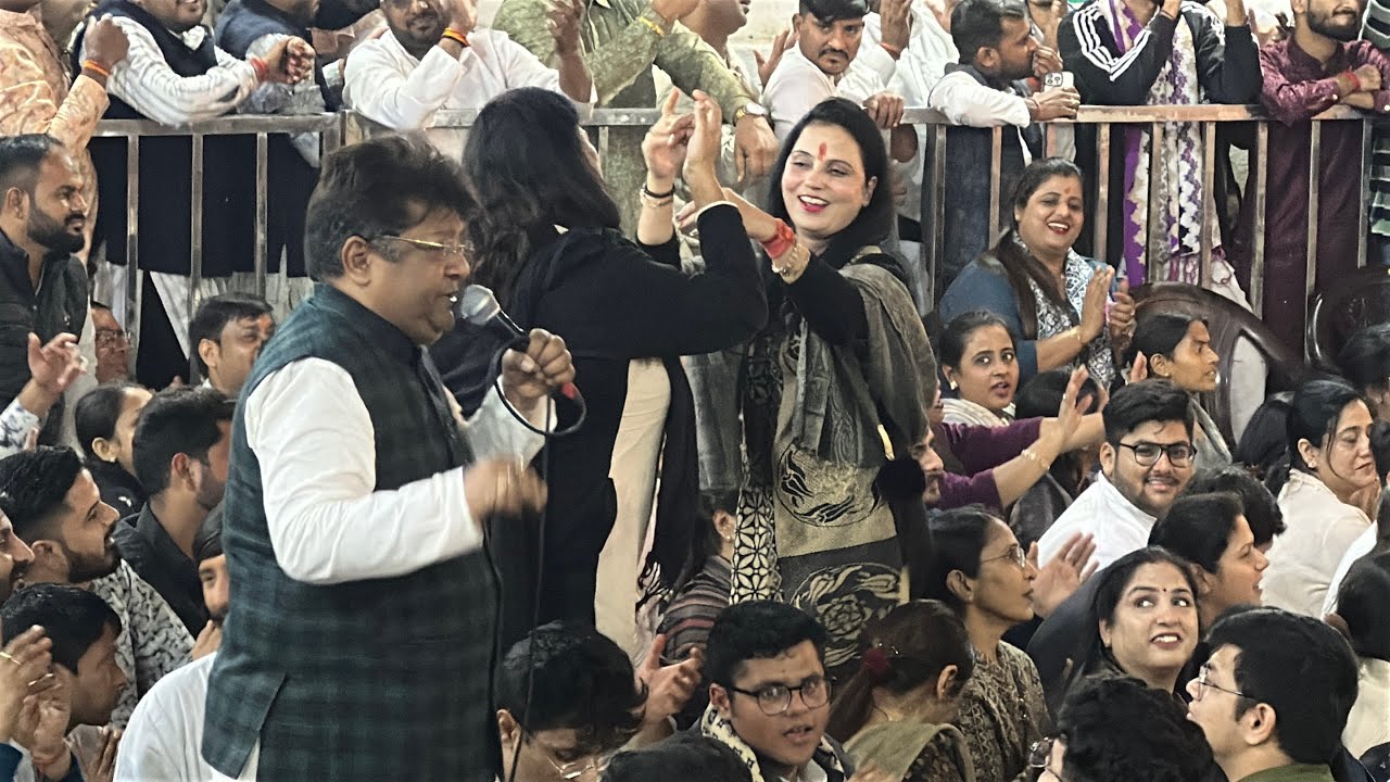 अकेली गयी थी वन मे कोई नही था संग में - पूरा कला भवन नाचने लगा - संजय मित्तल - एकादशी किर्तन 