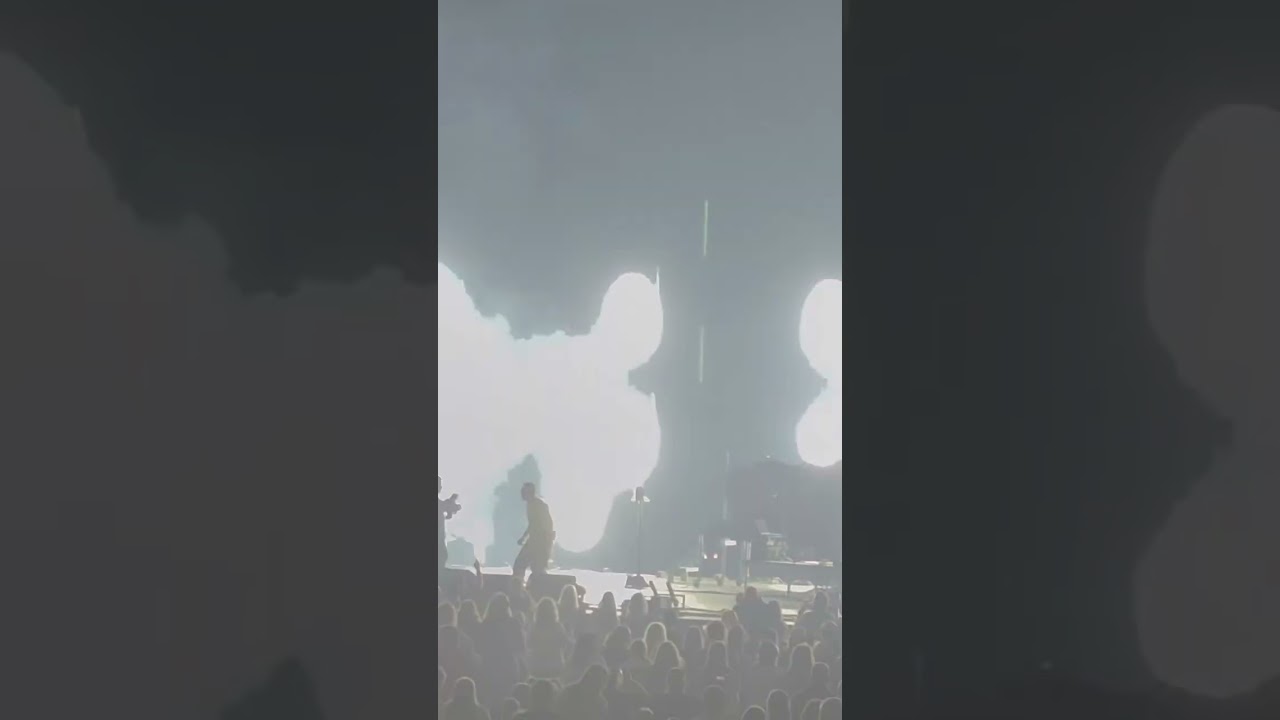 WINTER JAM HULVEY OPENING SONGCANT TELL IT ALL