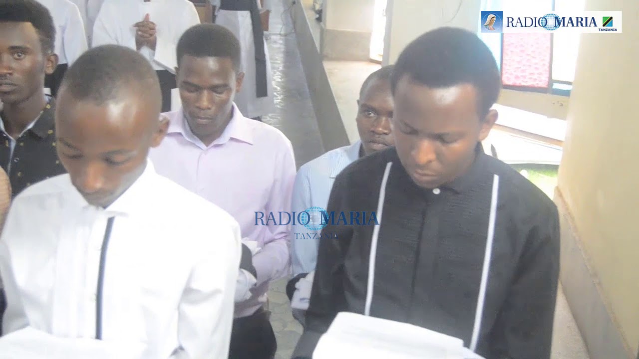 TAZAMA ILIVYOPENDEZA WASEMINARI WAKIVAA MAKANZU SEMINARI KUU NTUNGAMO  