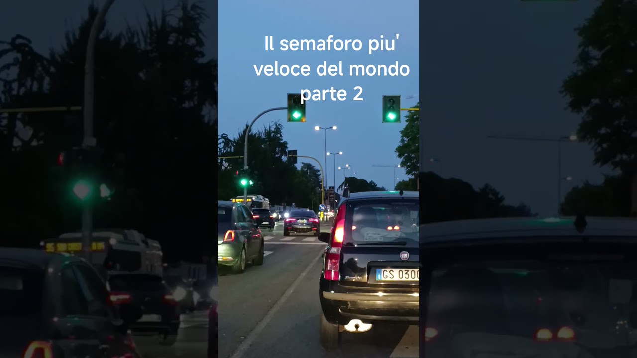 il semaforo piu' veloce del mondo Parte 2 #milano #italy #semaforo