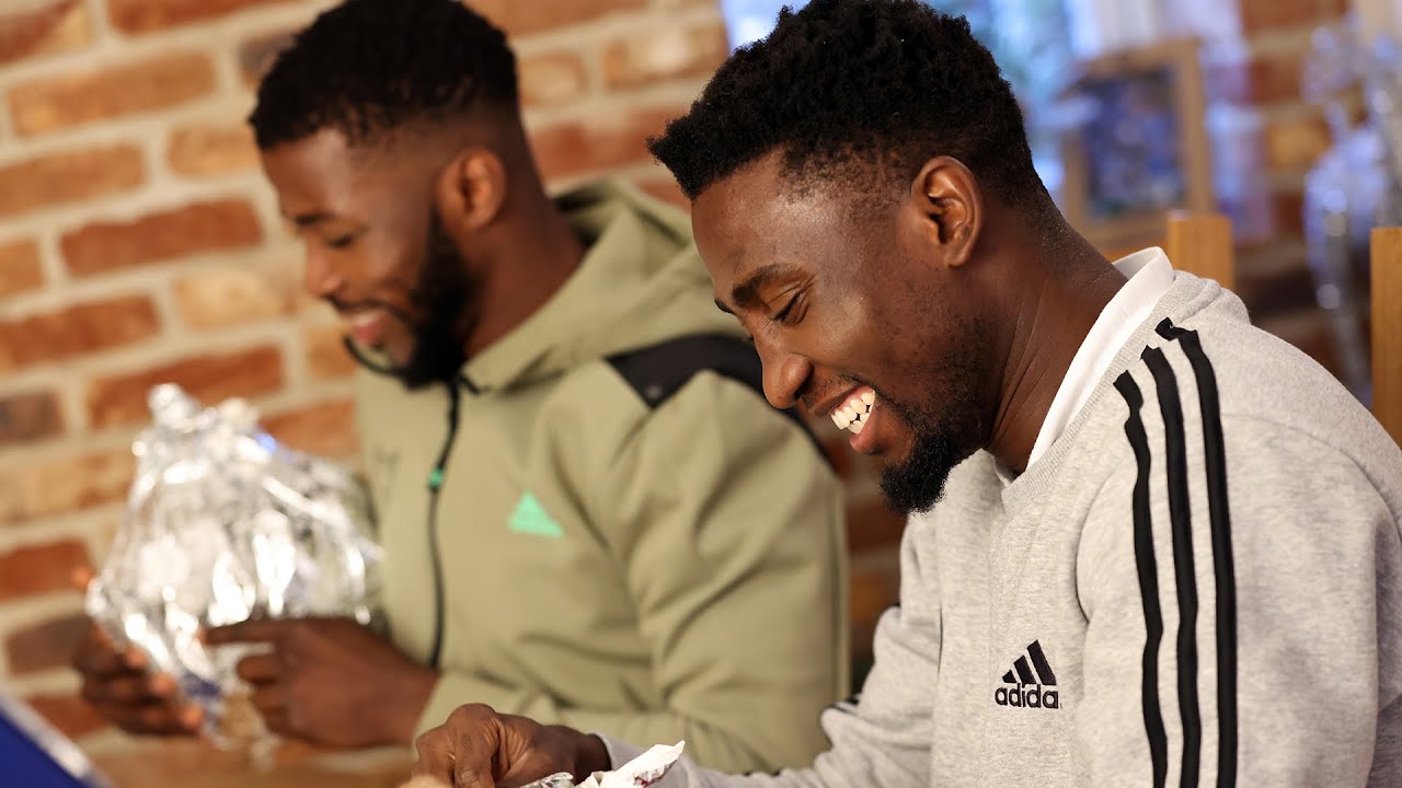 Kelechi Iheanacho & Wilfred Ndidi Take On Christmas Wrapping Challenge!