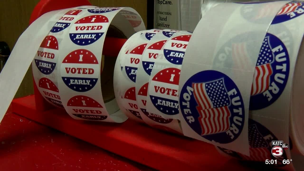 Early voting starts for November 6 election