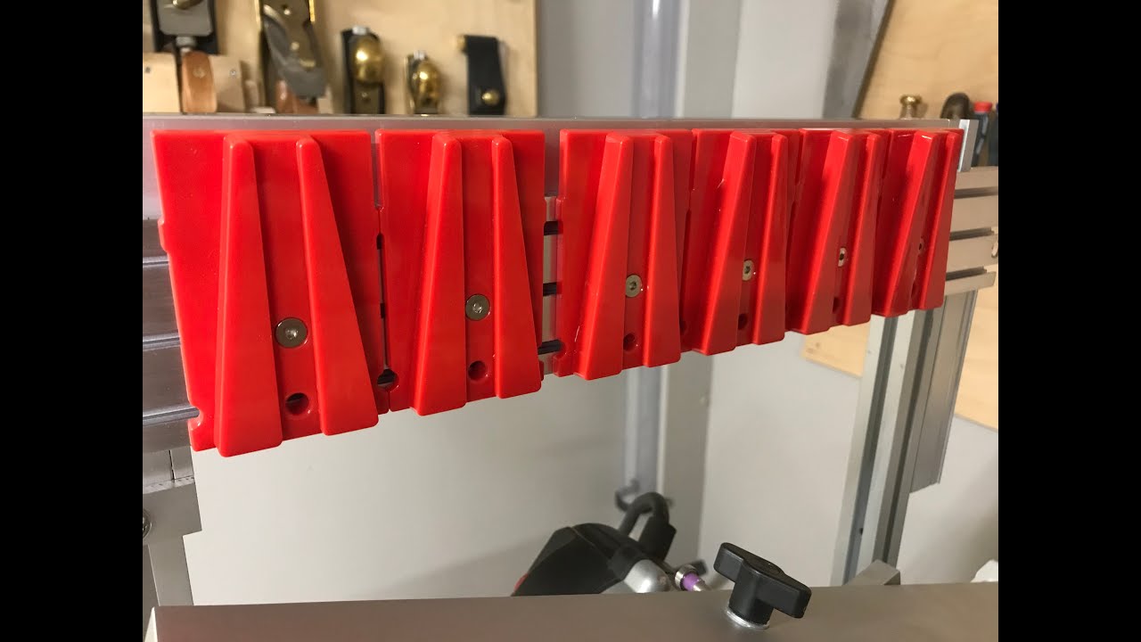 Variably-Spaced or Fixed-Space Dovetail Templates for the PantoRouter