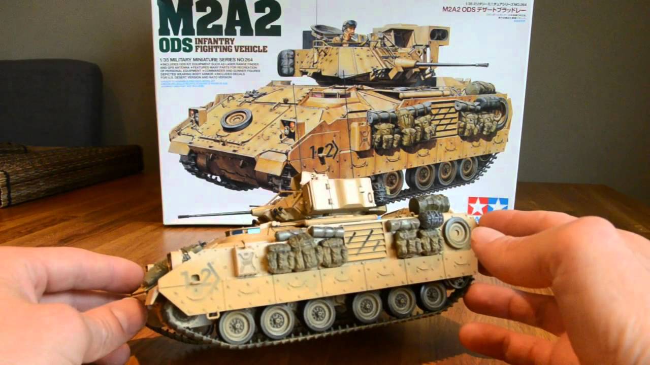 Tamiya M2A2 Bradley Fighting Vehicle 1/35