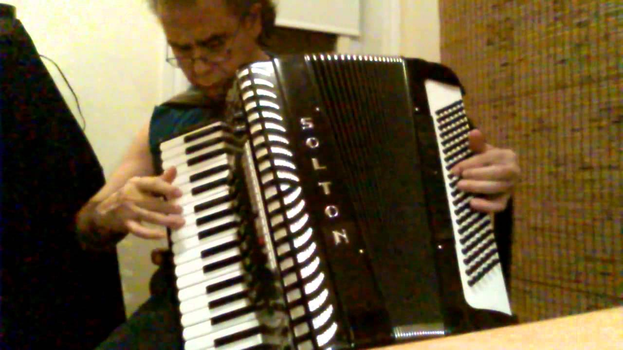 La Luna Nel Rio - Fisarmonica - Accordion version ..By Biagio Farina