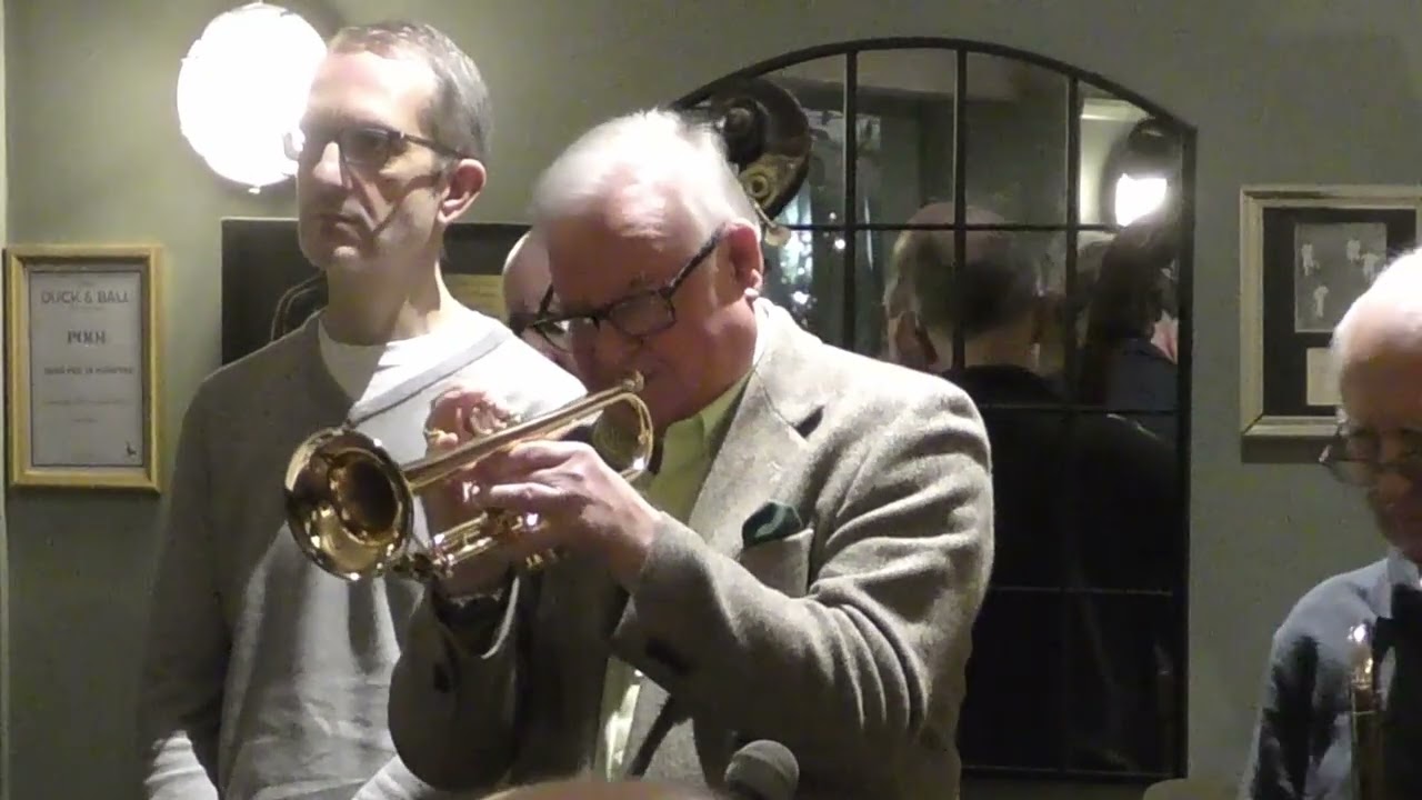 Isle Of Capri.   Phil Brown Swingtet