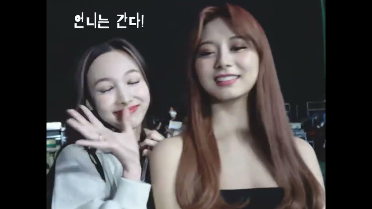 Natzu moments | Nayeon and Tzuyu funny moments