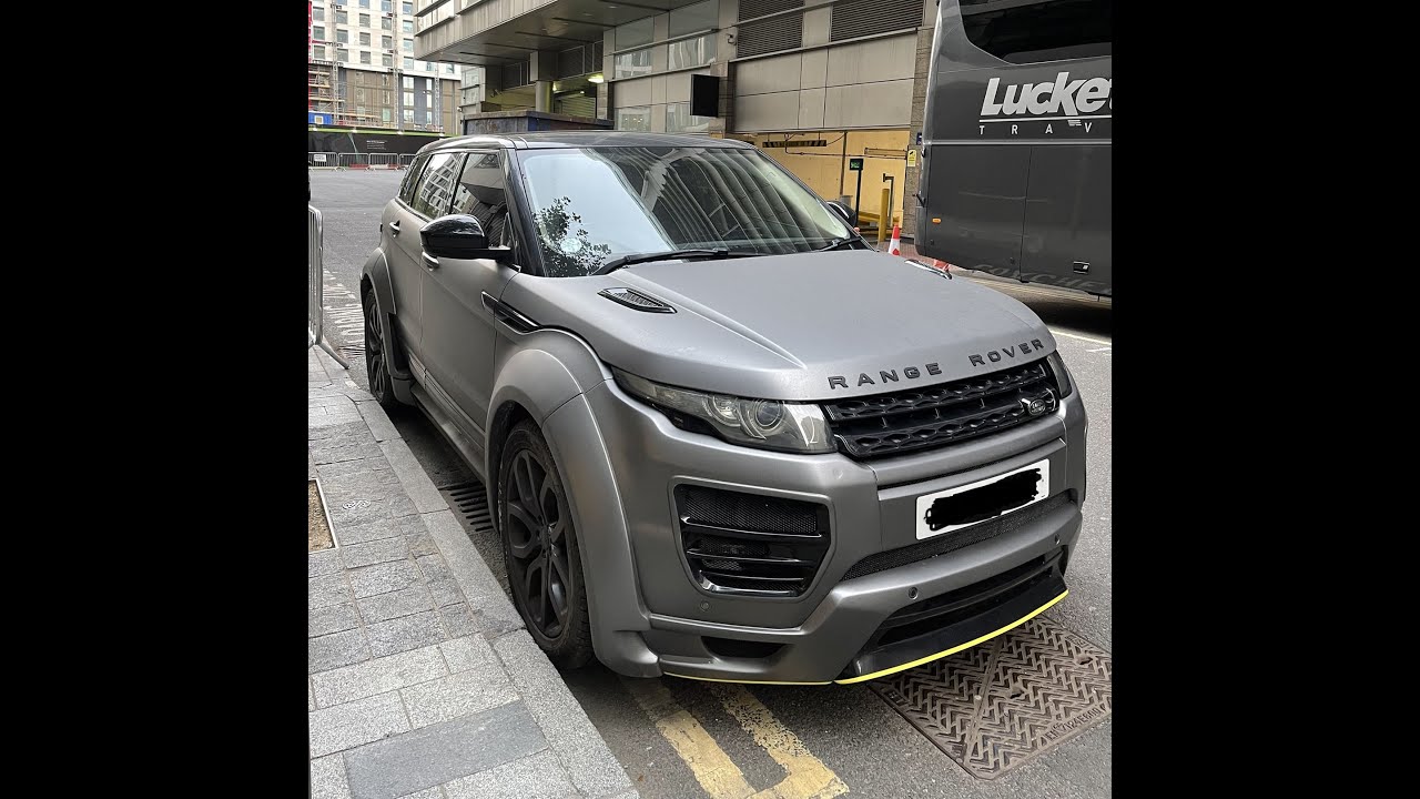 Land Rover Range Rover Evoque WIDE BODYKIT + MATTE GREY