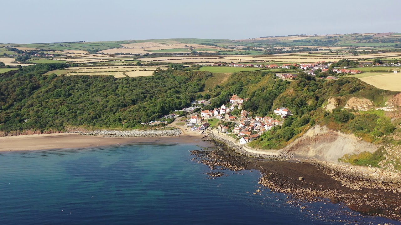 RunswickBayCottages.co.uk A birds eye view of the pretty village of Runswick Bay