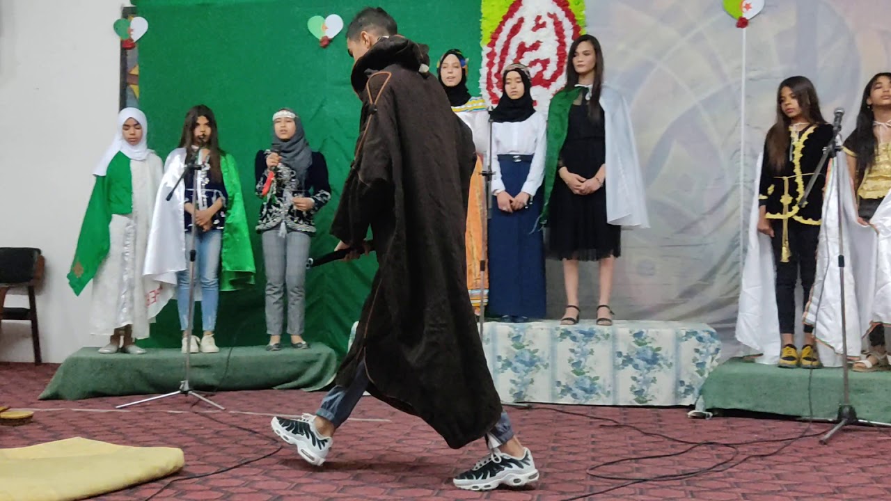 حفل يوم الشهيد(الطيارة الصفراء)
