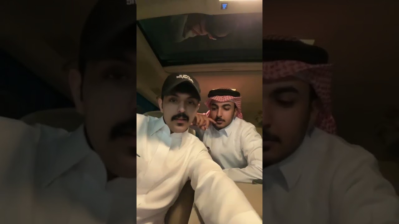 بث عبدالعزيز الاسلمي 2 جاه في باله يفتش سيارة خويه 😂😂