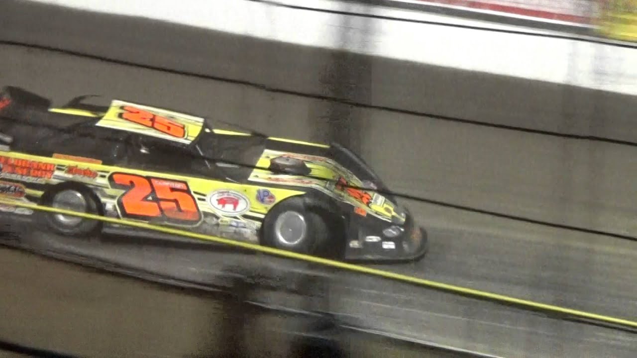 Shane Clanton Edges Scott Bloomquist and Josh Richards to win at Volusia February 20 2016