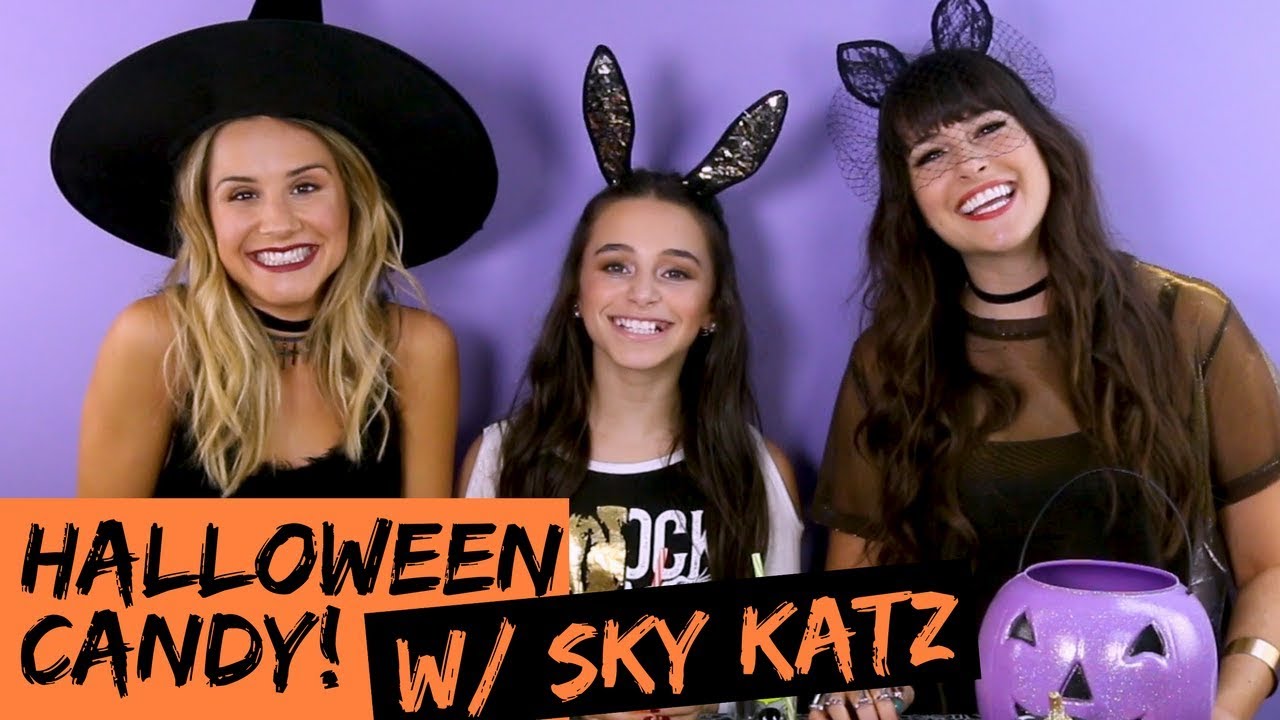 Weird Halloween Candy Taste Test With Sky Katz (TRY THE TREND) | Hollywire
