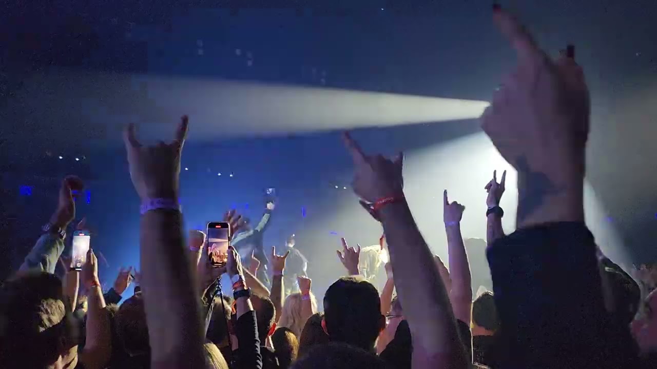 linkin park given up live la defense arena paris 2024