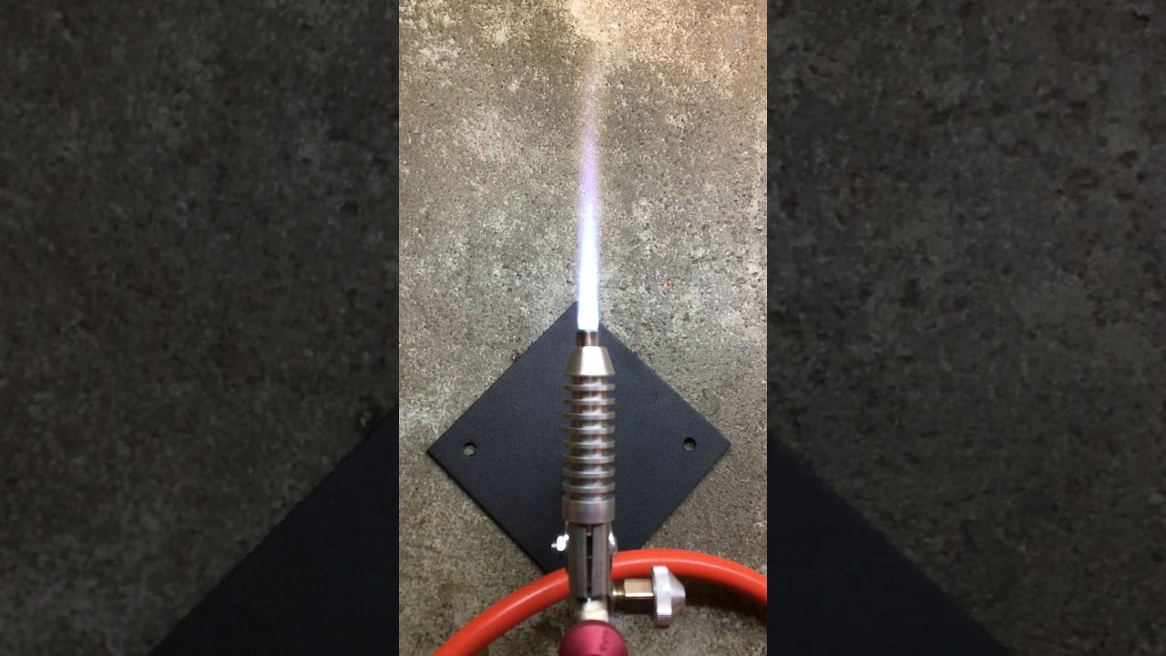 Schwankung in der Flamme