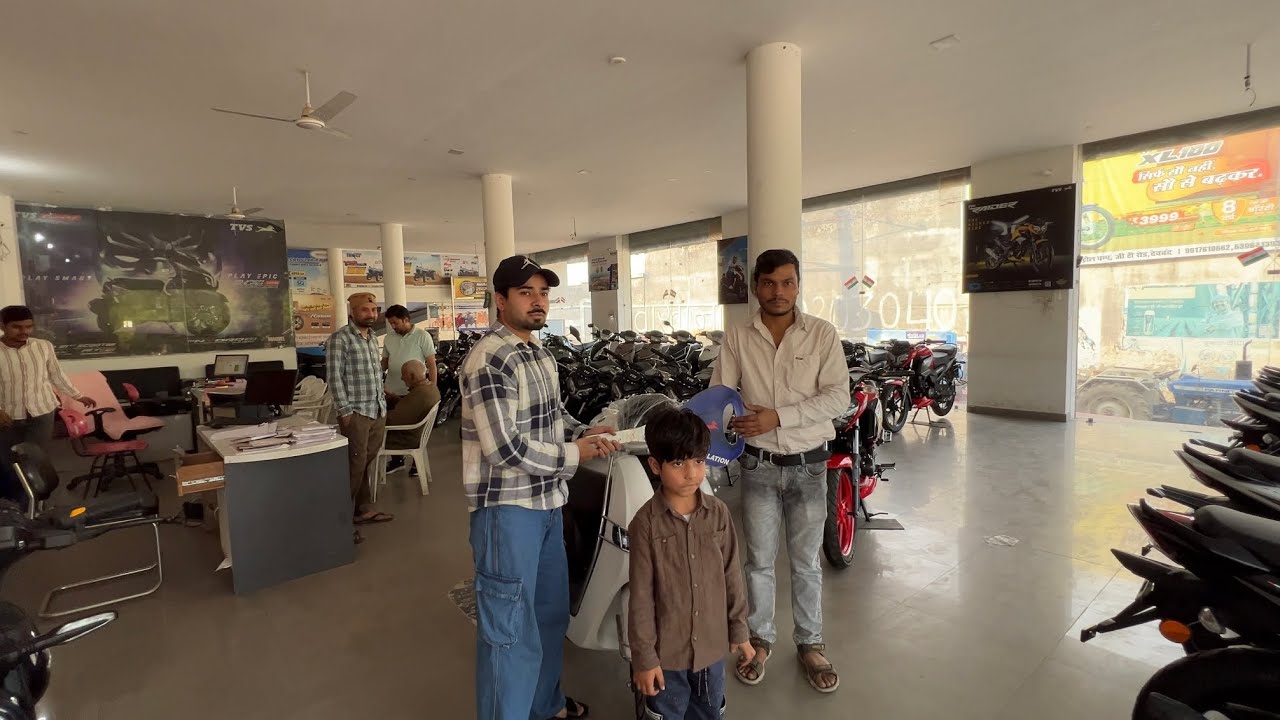 Finally iQube Aagyi hai Aaj 🛵 #tvs #iqube 