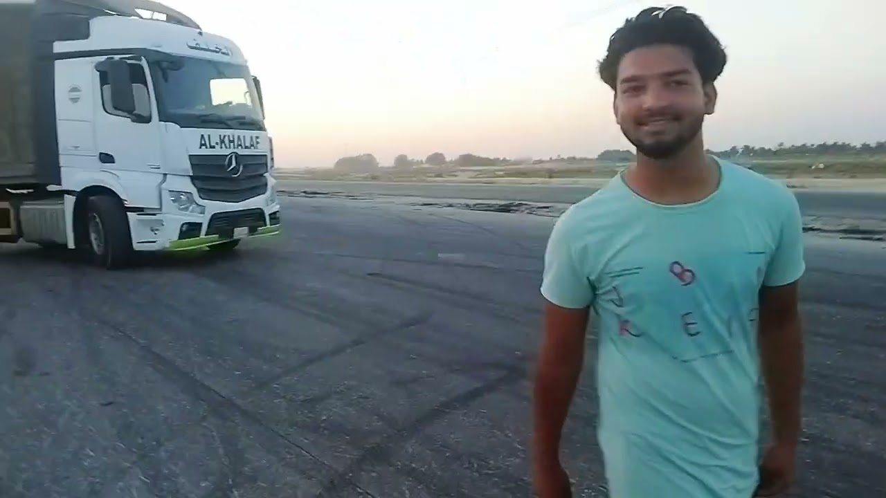 A.o.A .( Aj aik new person ka driving test liya  . Or Azzad visa ki poori information sunain.