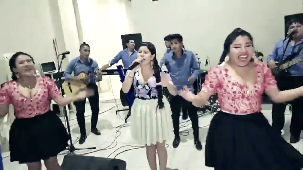 Delia Mercado y la ORQUESTA NUEVO AMANECER - Mix En Vivo