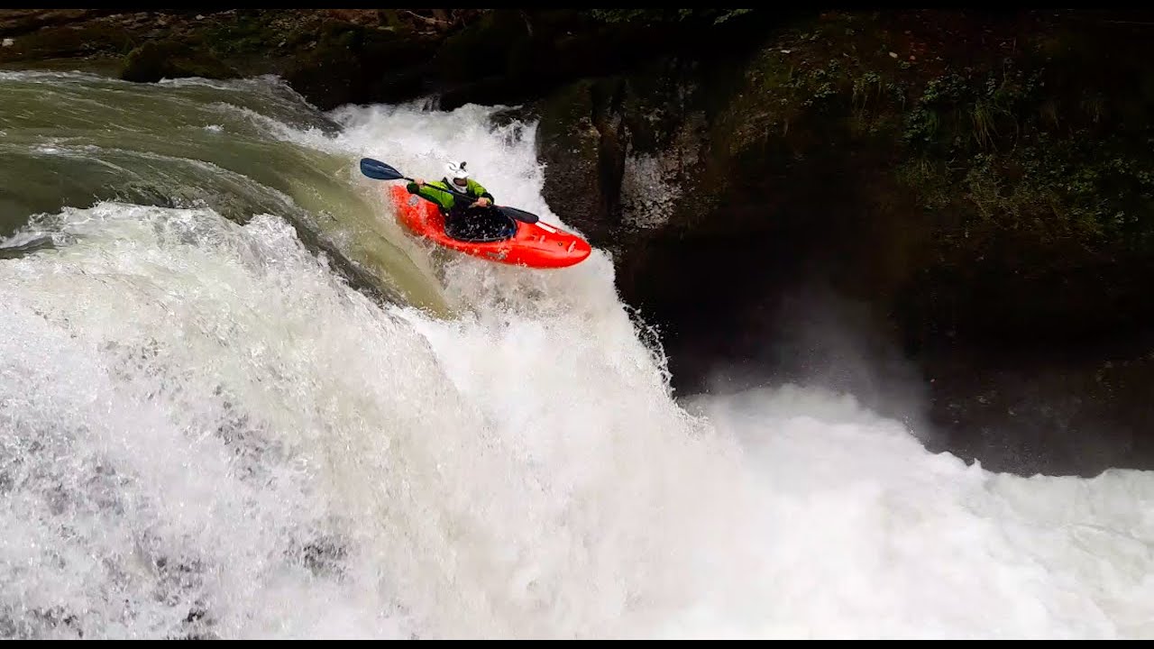 On ou way to Oetz // Thur Waterfall Kayaking