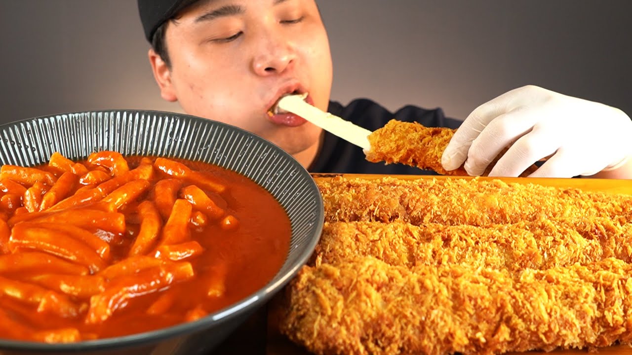 신전떡볶이와 길쭉한 30cm마약치즈돈까스 먹방~!! 리얼사운드 ASMR social eating Mukbang(Eating Show)