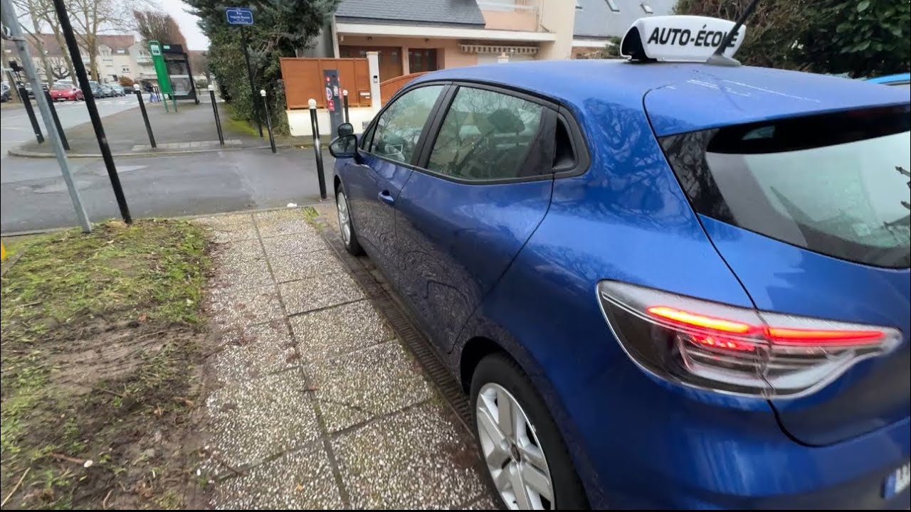 Les v&eacute;rifications int&eacute;rieurs au permis - CLIO 5 2025