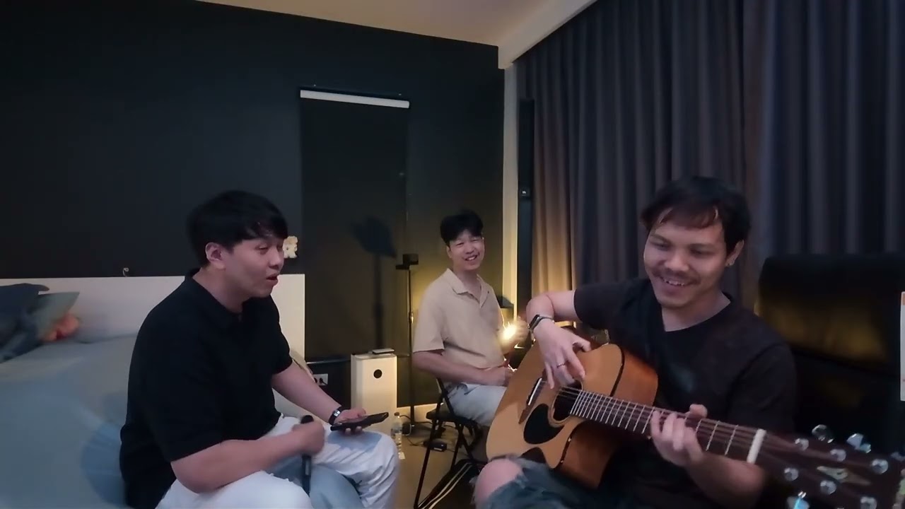 เอกเมดเล่ย์ยาว:เล่นสด