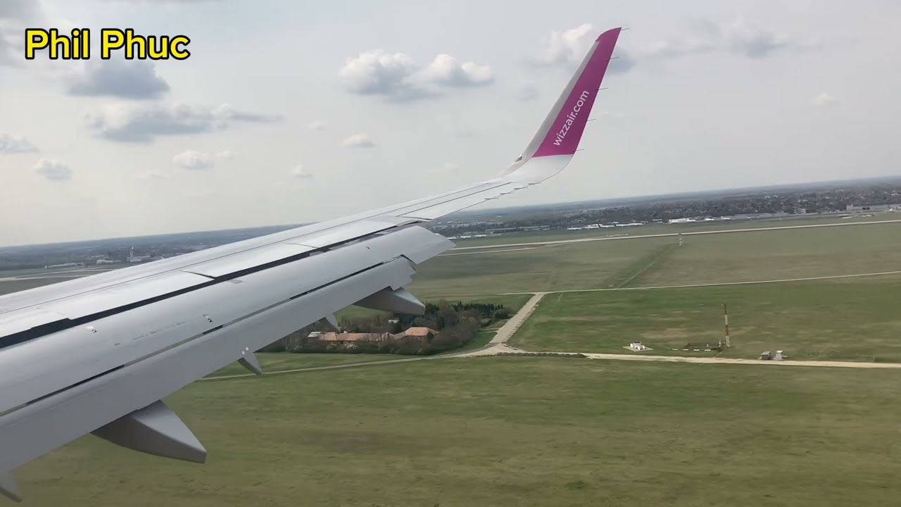 Part 3 - Landing Budapest Airport BUD - Wizz Air W62282 - Charleroi CRL to Budapest BUD