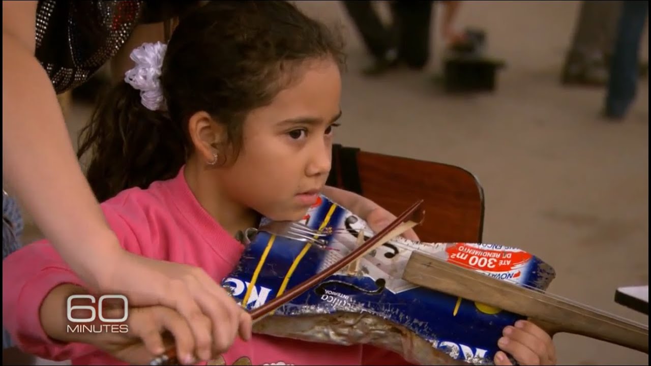 60 minutes - The Recyclers: From trash comes triumph