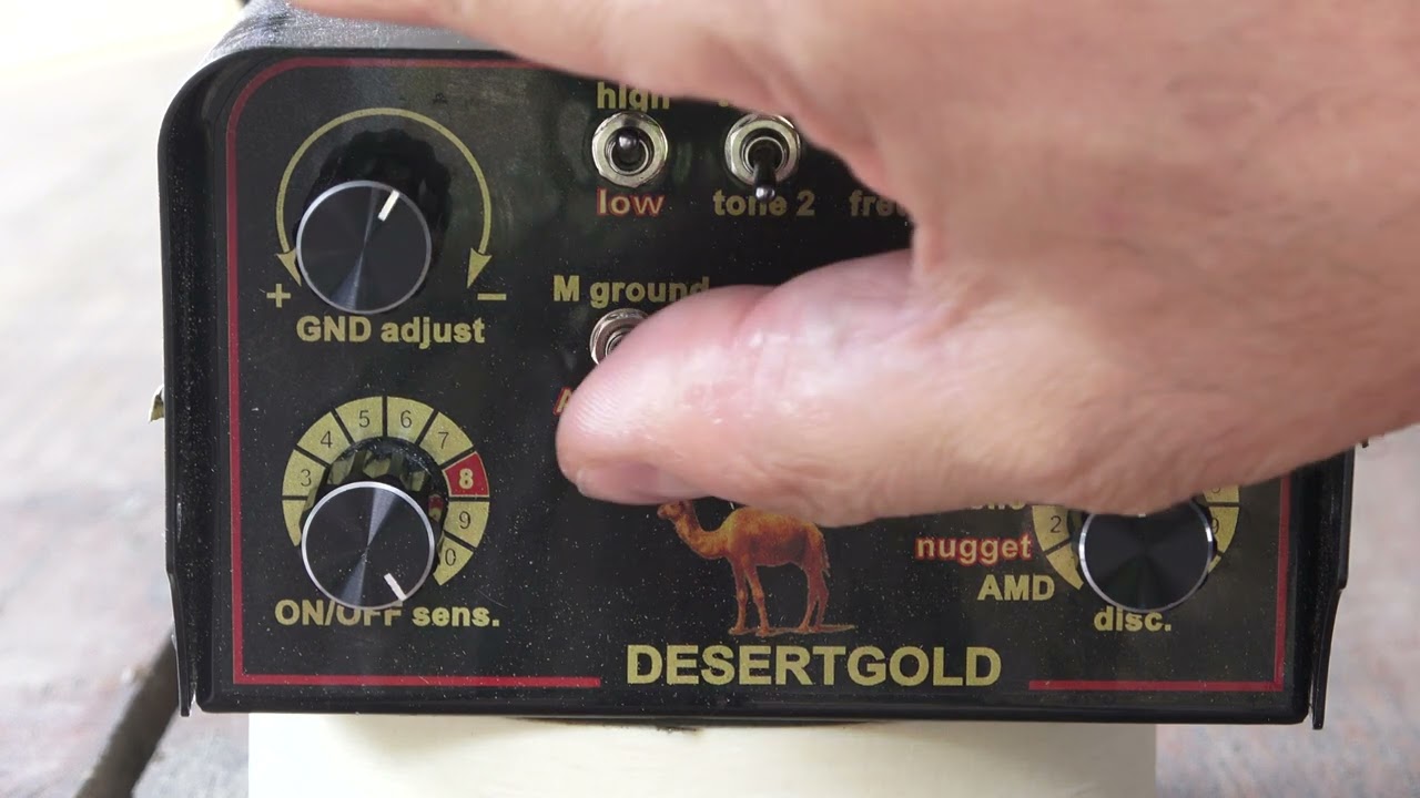 SUPER METAL DETECTOR DESERTGOLD guida manuale d'uso il piu' potente facile da utilizzare che bestia
