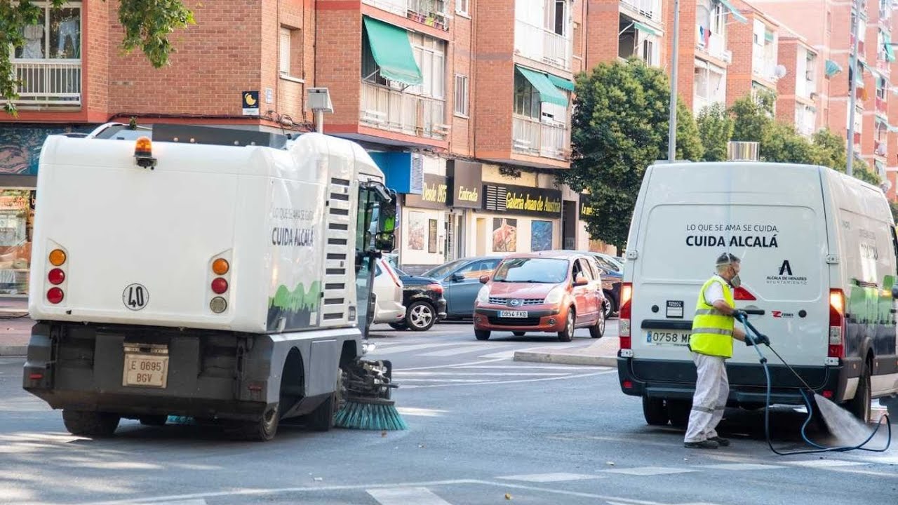 Medio Ambiente pone en marcha un plan de limpiezas intensivas por todos los barrios