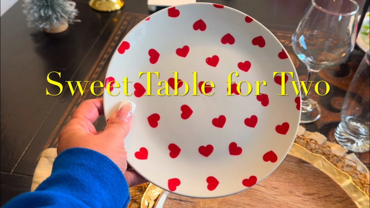 Sweet Valentines Day Table for Two / Tablescape Tuesdays