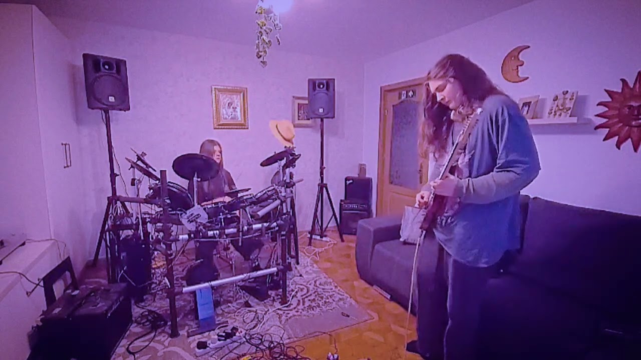 random shoegaze jam session with @n1m1y34n