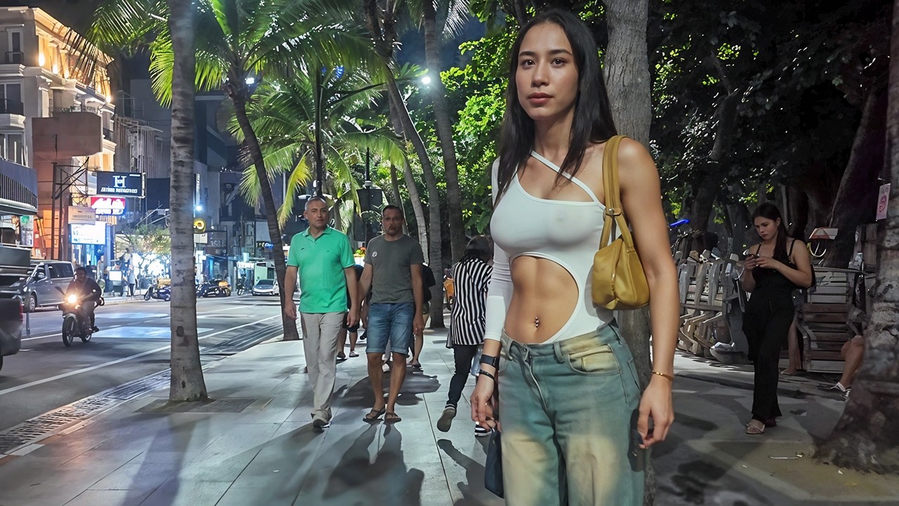 Beach Road Pattaya Moments, Glow Locals! 2026