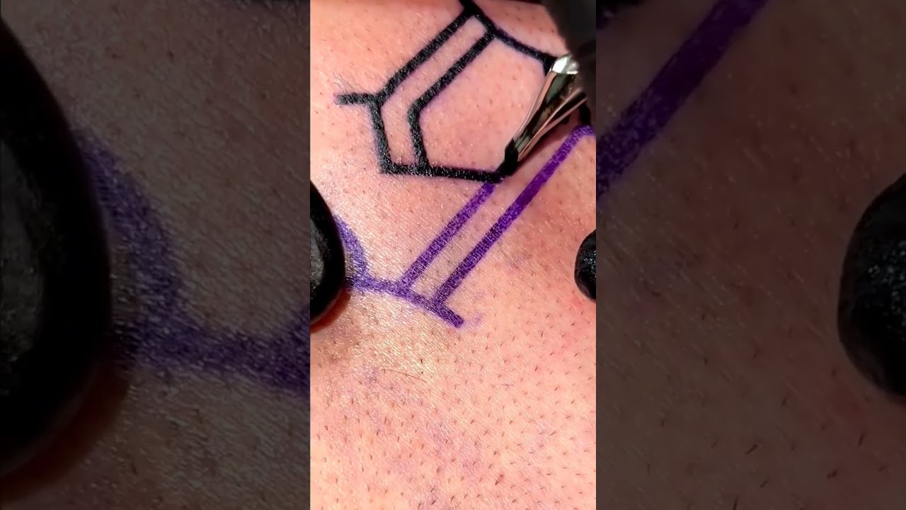 Bold lines tattoo process artist Passtattoo #boldlines #tattooprocess #tattootutorial #tattooartist