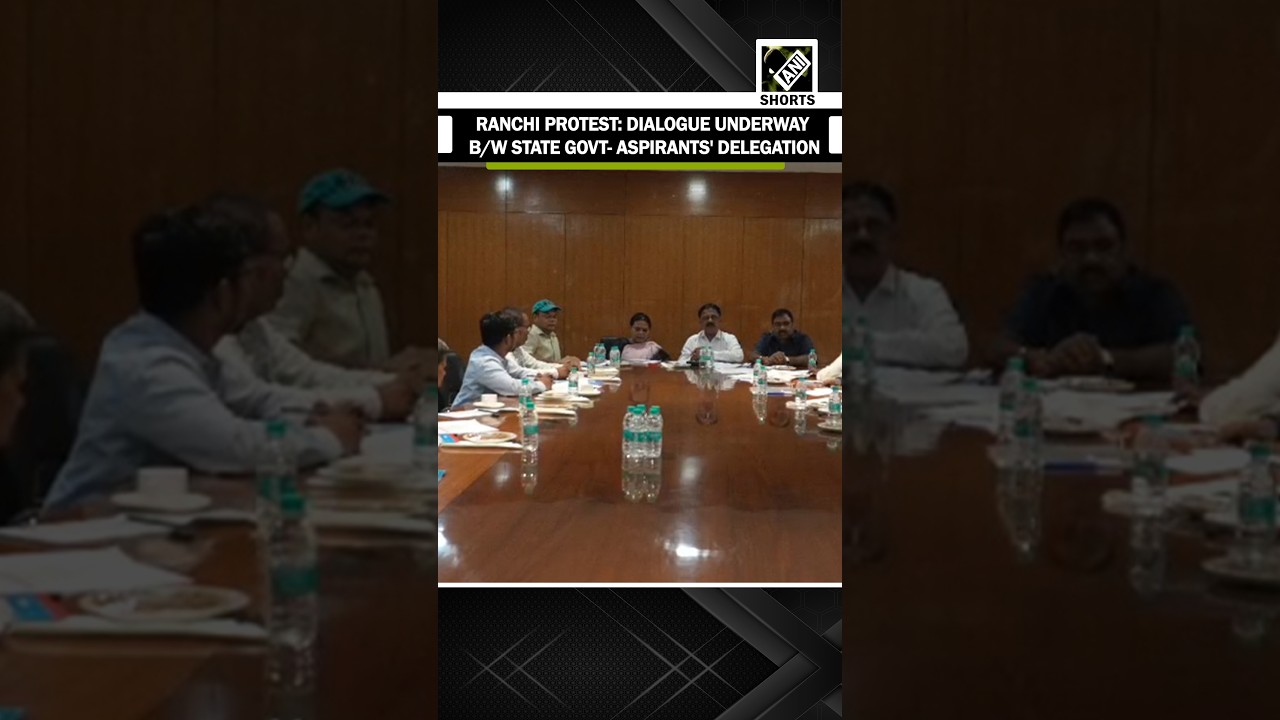 JPSC-JSSC Ranchi protest: WATCH! Dialogue underway b/w Jharkhand government-aspirants' delegation