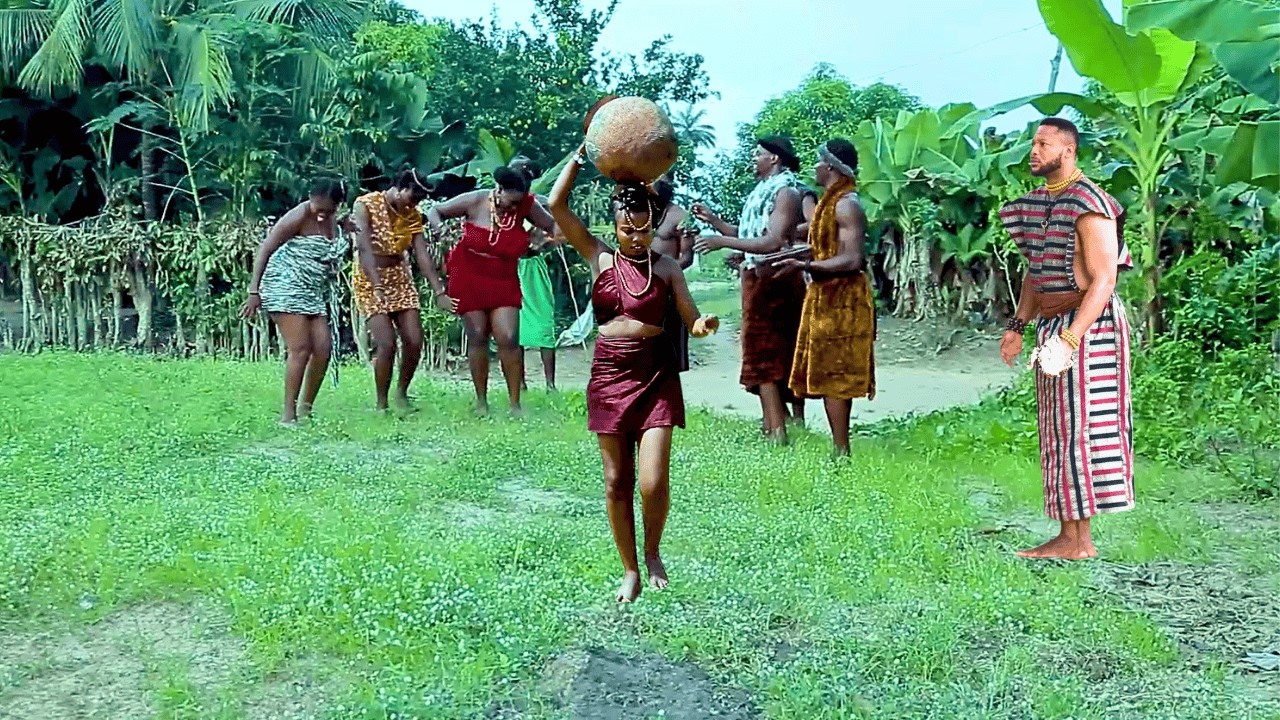 How The Prince Chose A Poor Maltreated Orphan Over The Beautiful Maidens | Nigerian Movie