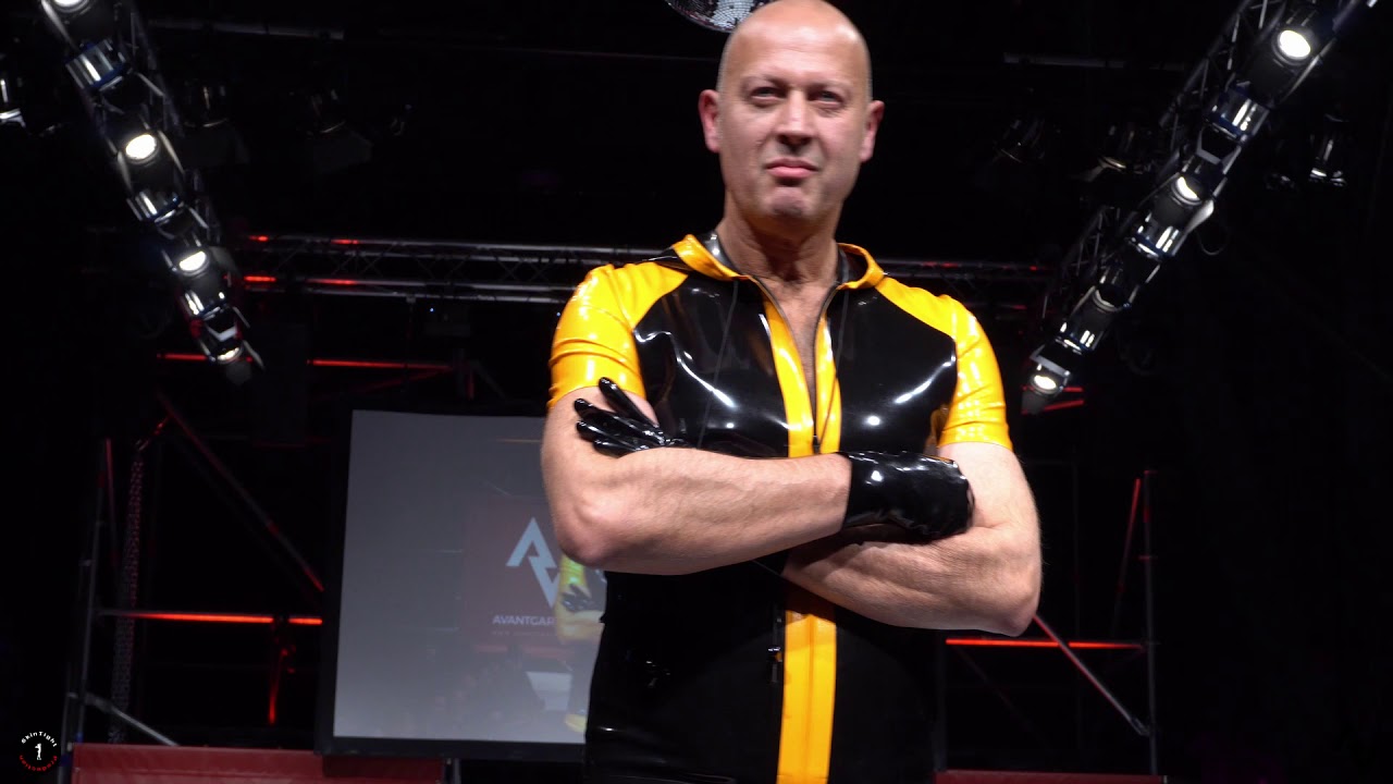 Rubberik Fashion show at Avantgardista 2019